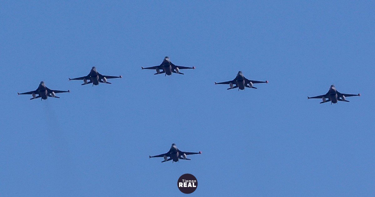 Arriban a Argentina seis F‑16 más y ya son doce