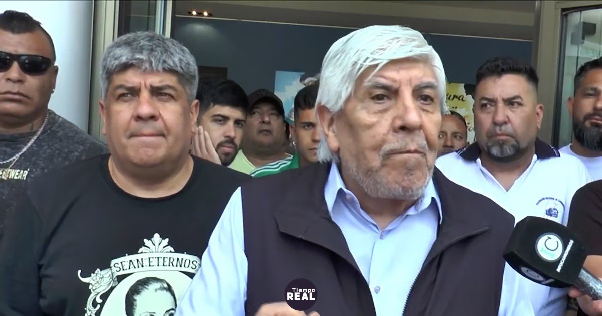 Camioneros amenazan con basureros si la ciudad no paga indemnizaciones