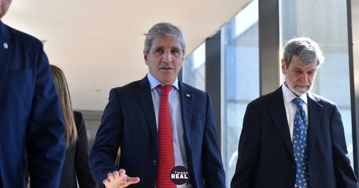 Superávit de casi 2 billones en agosto deja dudas sobre sostenibilidad