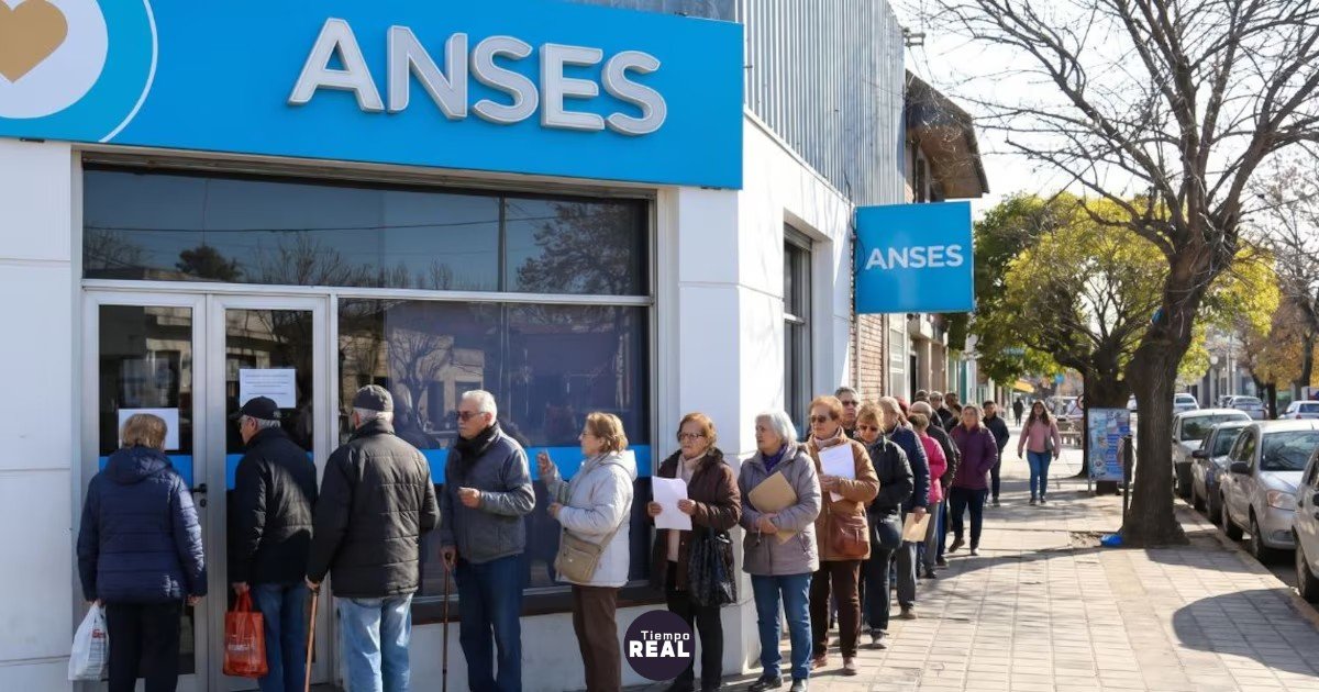 ANSES sube jubilaciones 1,66% y deja el haber mínimo en $435.748