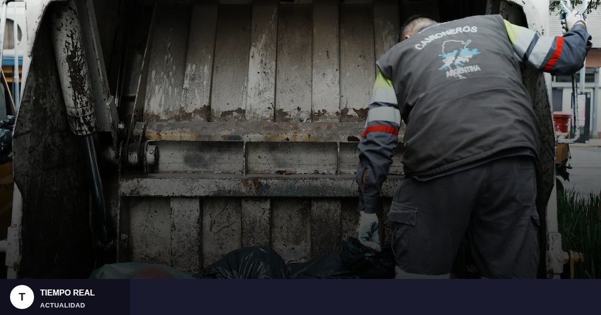 Falleció un recolector bajo un camión de basura y la justicia apunta a su compañero