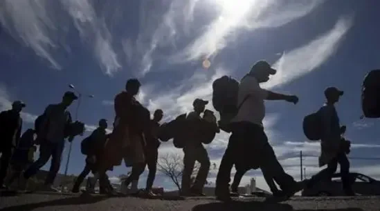 El Observatorio 18D desmiente que haya 30.000 deportaciones y explica qué hay detrás de la cifra oficial de Migraciones