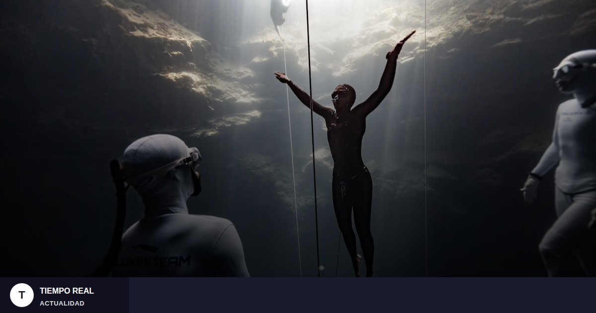 Tres argentinos vuelan bajo la superficie en el Mundial de apnea