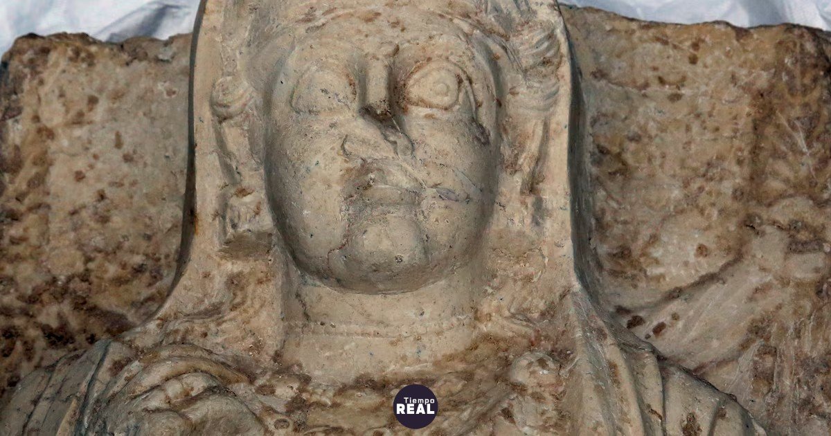 Siria recupera 36 piezas de arte, incluida la piedra de Palmira