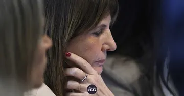 Bullrich tacha de límite la propuesta de Milei de quemar periodistas