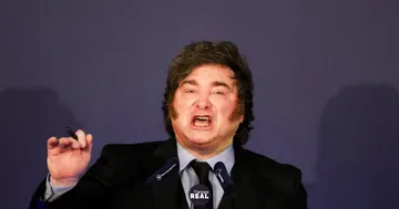 Milei admite que la economía no crece como esperaba