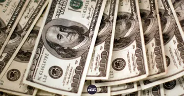 Dólar CCL sube 2 % y cotiza sobre los $1.649