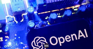 OpenAI asegura que su IA sin publicar refuta hipótesis de los noventa
