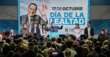 Otermín equiparó a Perón con Cristina y dejó sin respuesta a los militantes