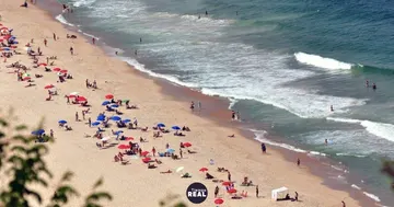 Real cae a 5,45 por dólar y abarata viajes a Brasil
