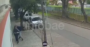 Detienen a 21 años por golpear a mujer en Villa Lugano