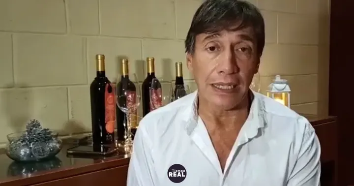 Fabián Gianola suspende “Los 39 escalones” tras ser atropellado