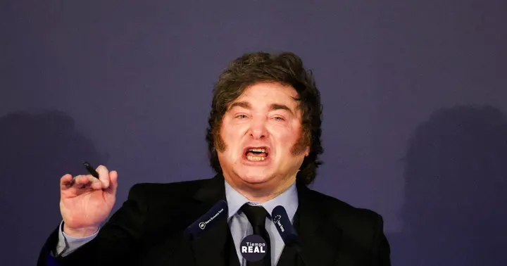 Milei admite que la economía no crece como esperaba