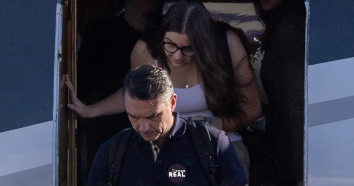 Tres organismos argentinos gestionaron la fuga de Flávio Bolsonaro a EE. UU.
